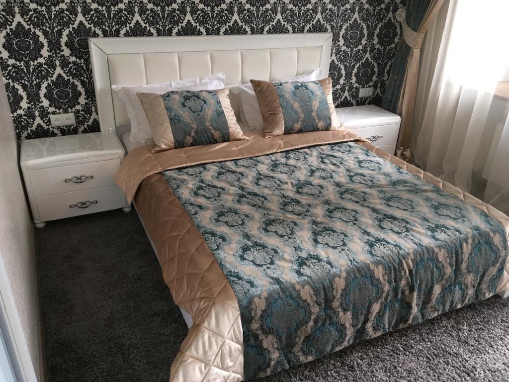 Apartments On Bunina 28 敖德萨 外观 照片